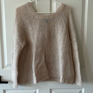 Wool sweater with back bows